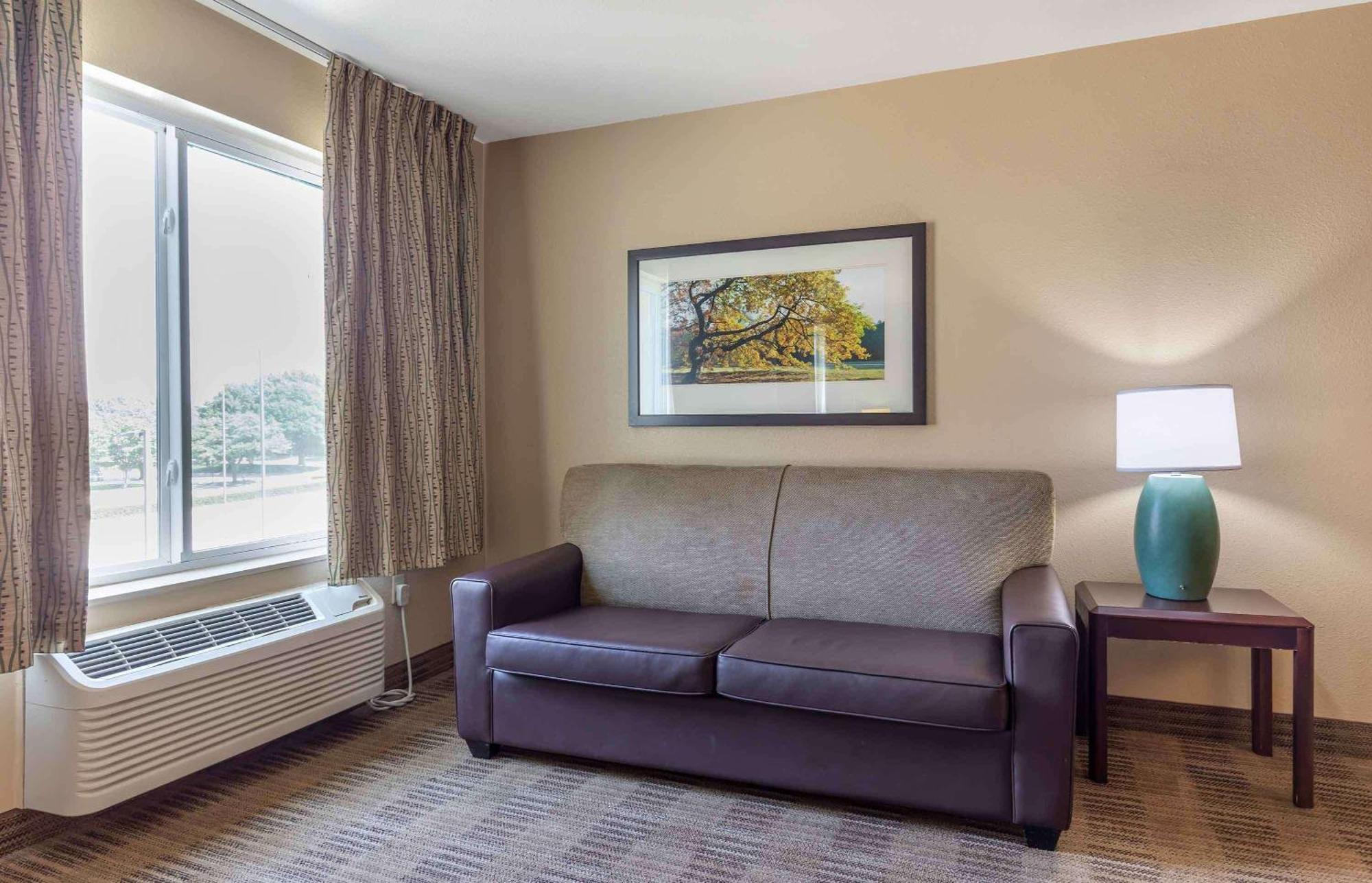 Extended Stay America Select Suites - Atlanta - Kennesaw Chastain Rd Екстер'єр фото