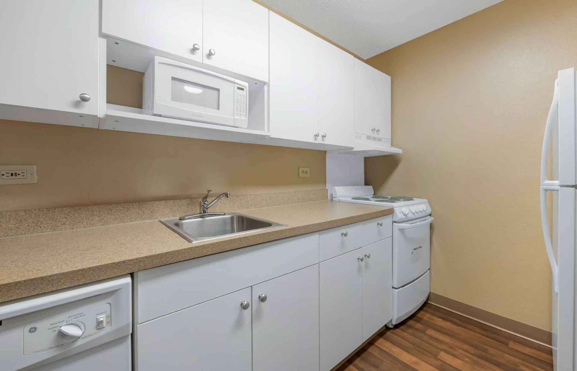 Extended Stay America Select Suites - Atlanta - Kennesaw Chastain Rd Екстер'єр фото