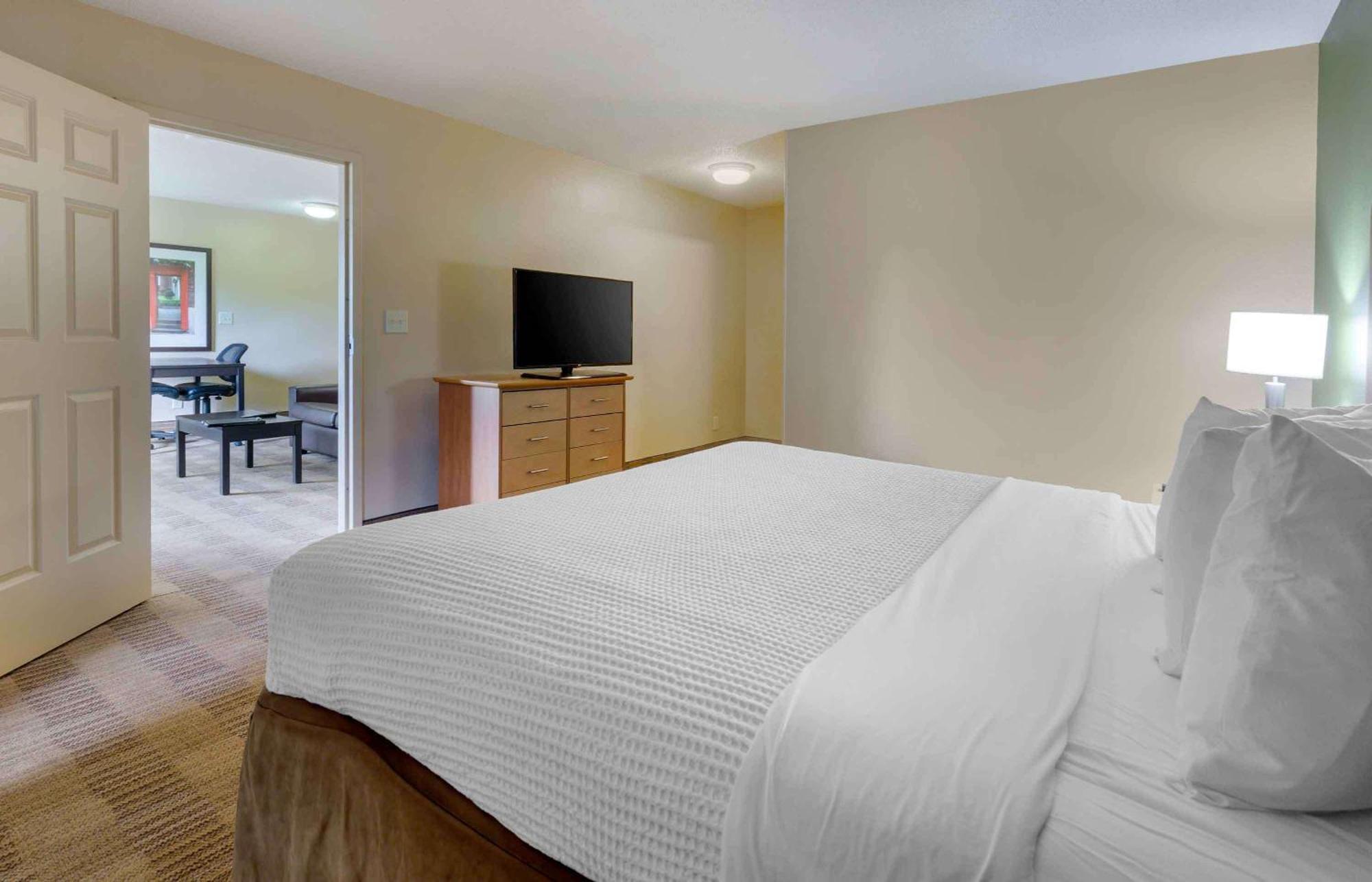 Extended Stay America Select Suites - Atlanta - Kennesaw Chastain Rd Екстер'єр фото