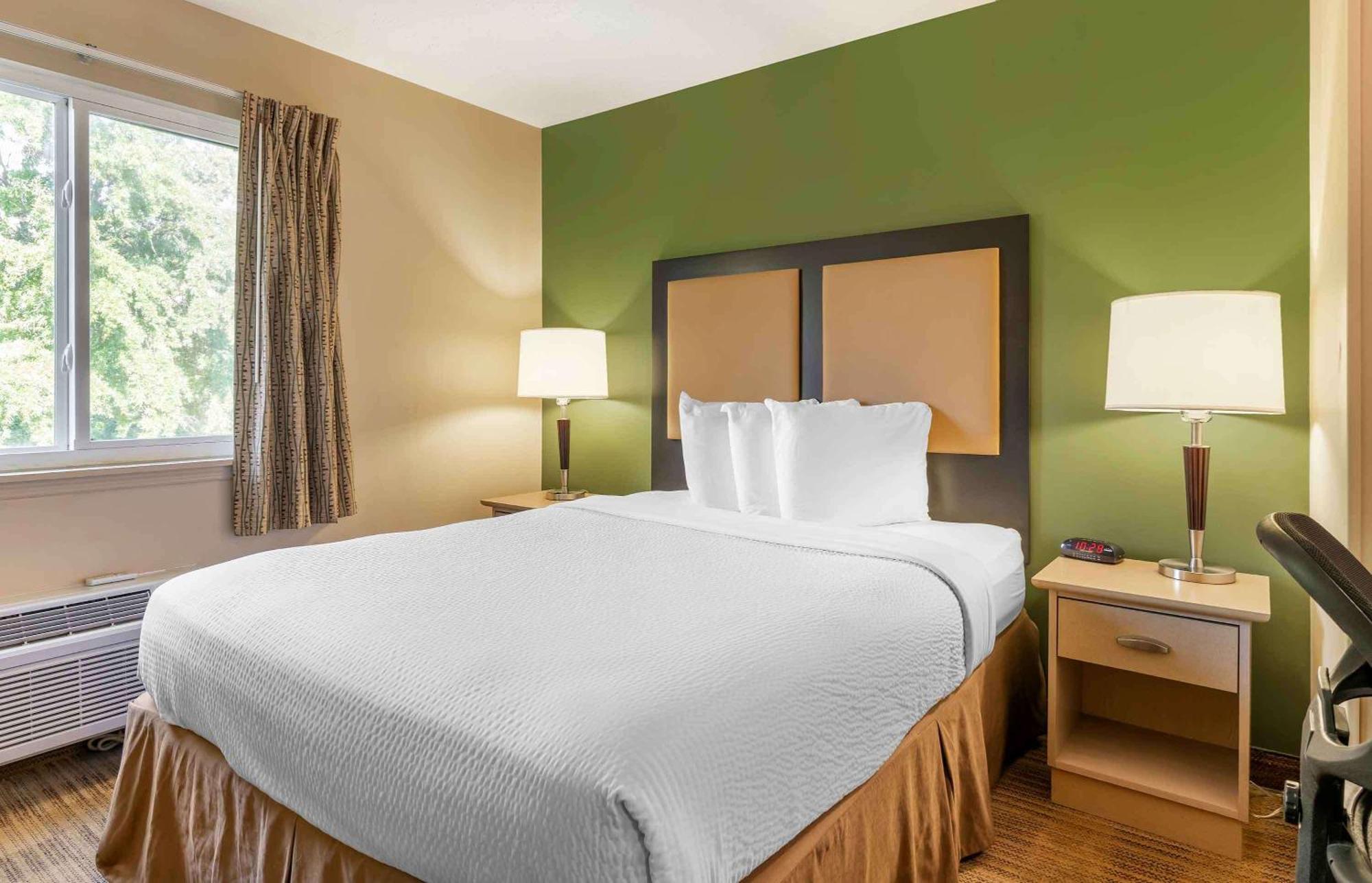 Extended Stay America Select Suites - Atlanta - Kennesaw Chastain Rd Екстер'єр фото