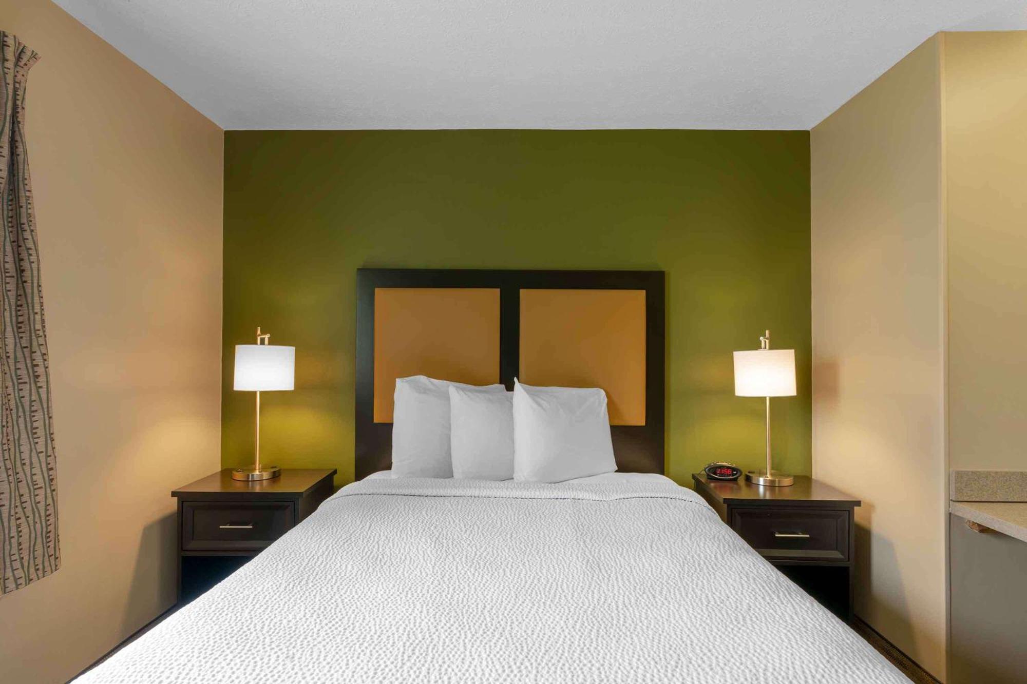 Extended Stay America Select Suites - Atlanta - Kennesaw Chastain Rd Екстер'єр фото