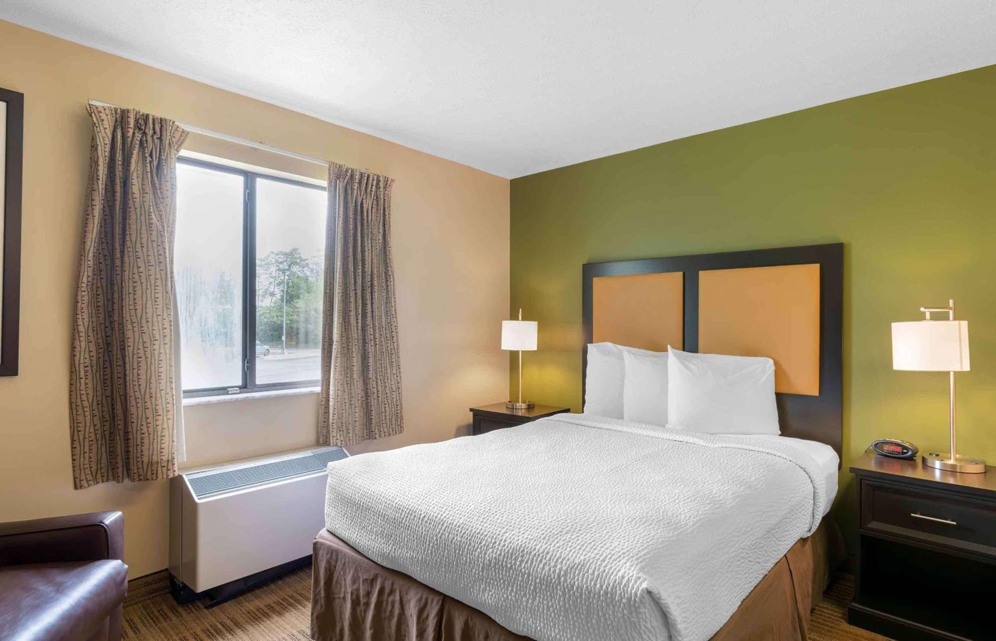 Extended Stay America Select Suites - Atlanta - Kennesaw Chastain Rd Екстер'єр фото
